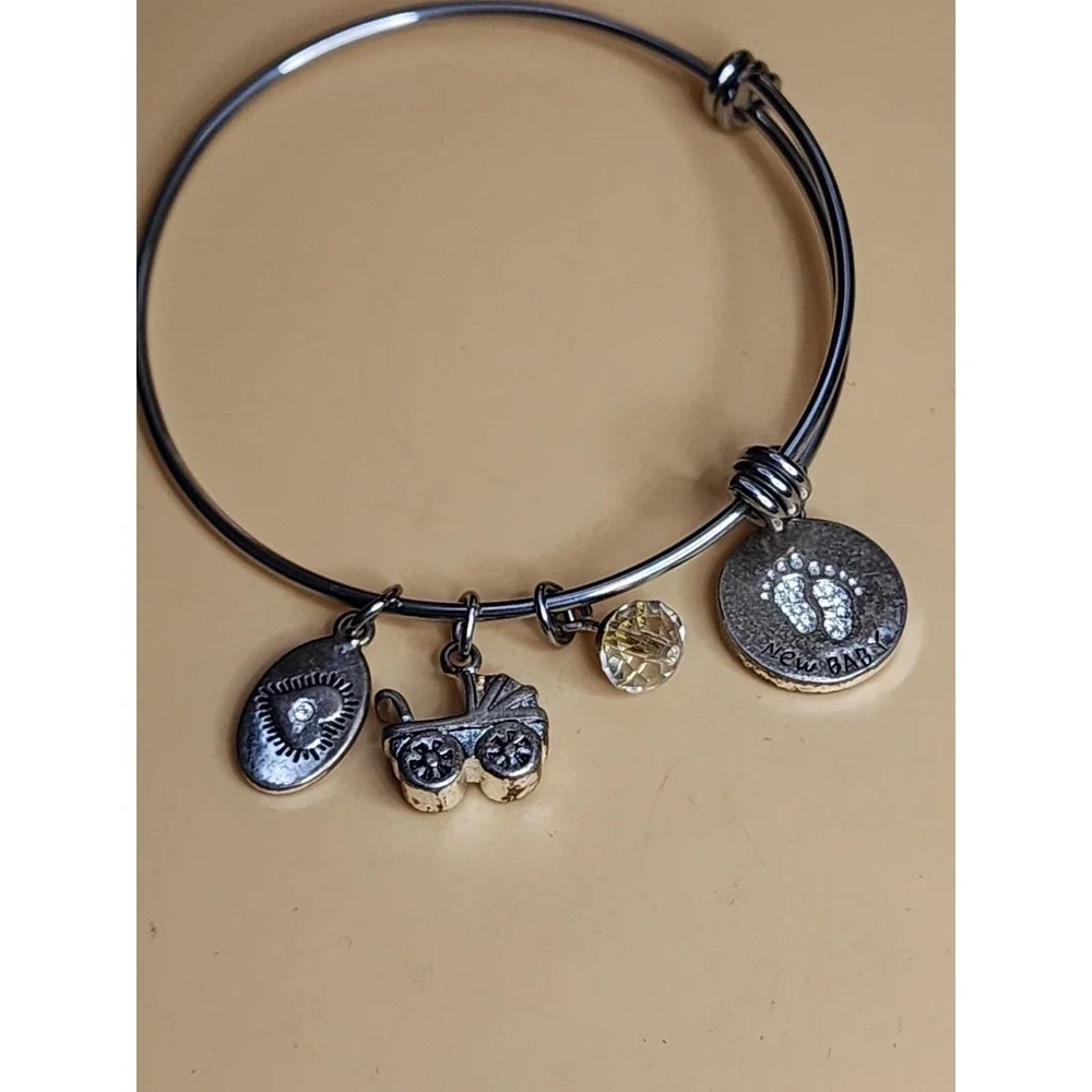 FOOTNOTES 'New Baby' Silver Tone Charm Bracelet Stroller Faceted Crystal & Heart